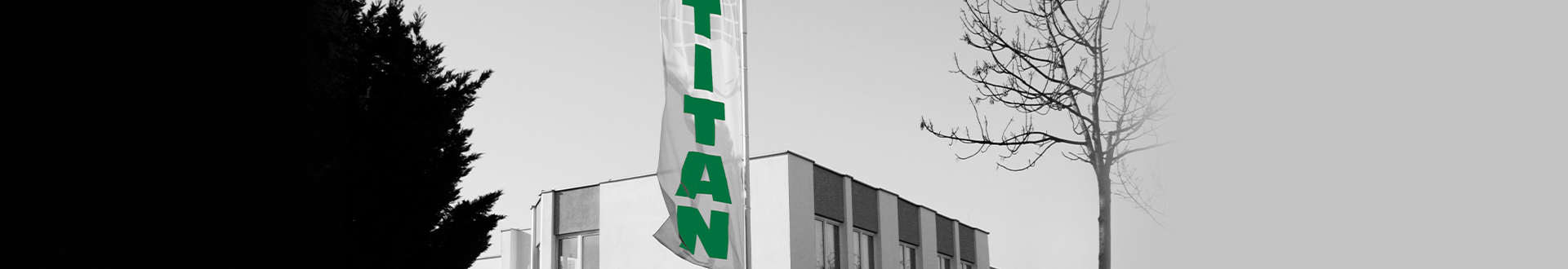 header_Titan
