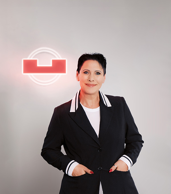 Frau Andrea Hämmerle