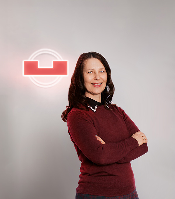 Frau Andrea Schlosser