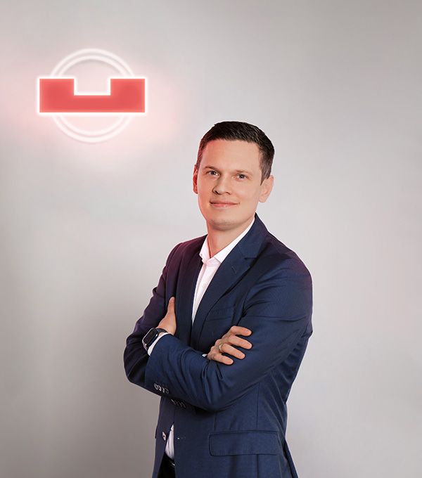 Herr Christopher Tschan