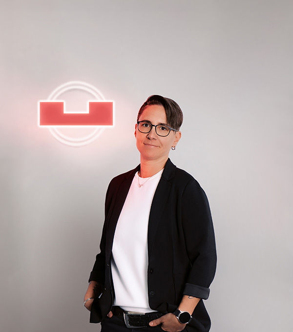 Frau Daniela Krämer