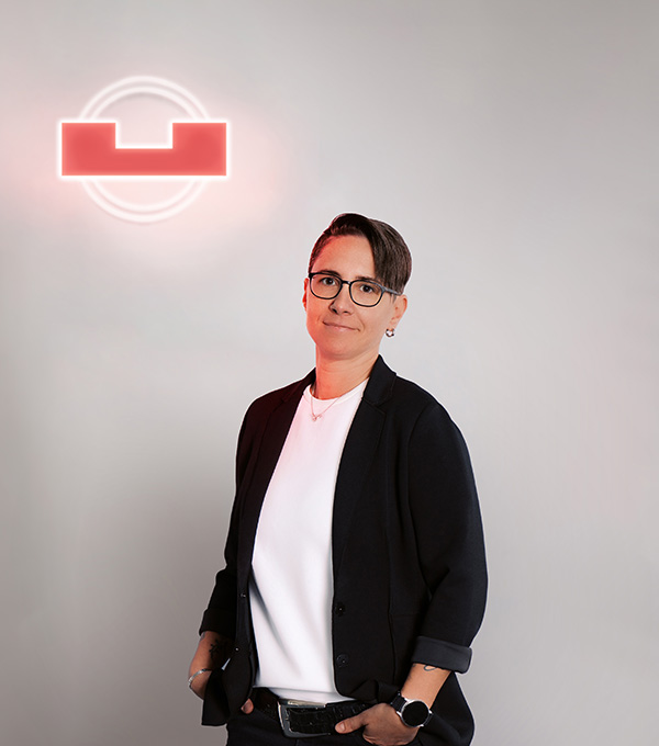 Frau Daniela Krämer