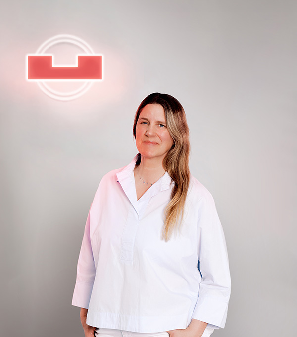 Frau Karen Goller