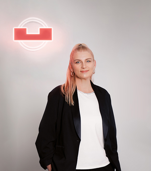 Frau Natasa Ivanovic  