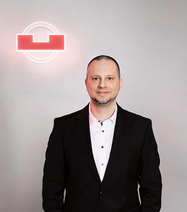 Herr Carsten Gollmer